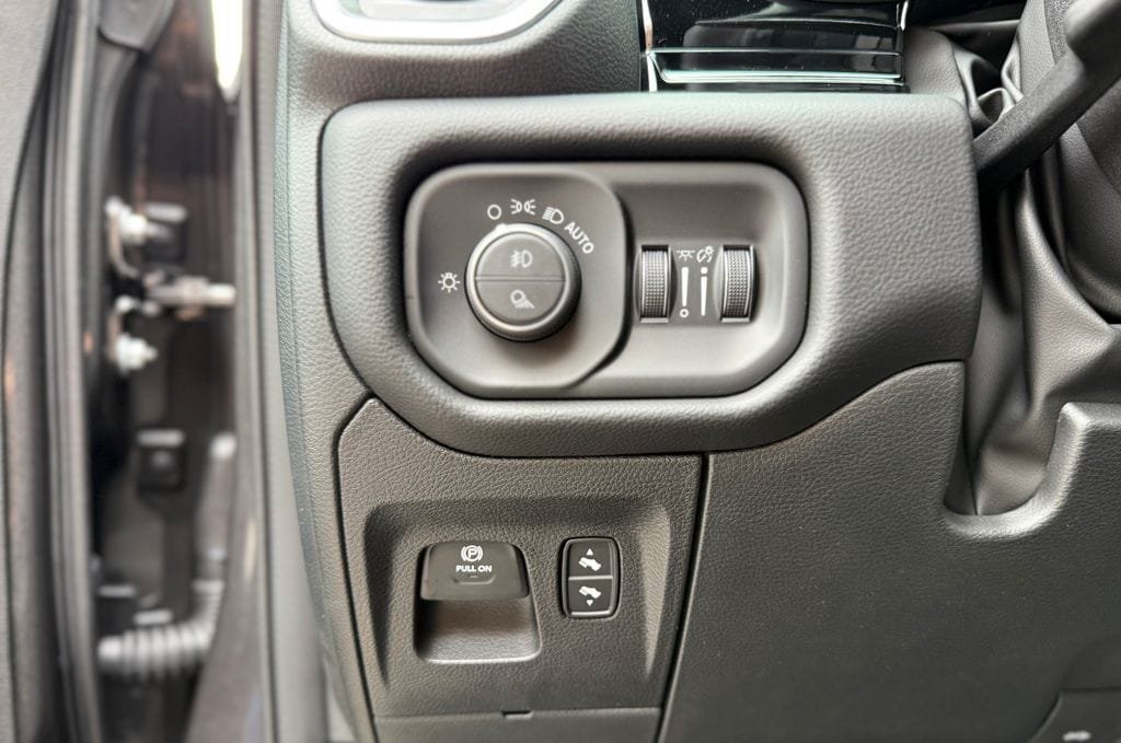 New 2026 RAM 1500 Laramie w/ Night Edition AWD/4WD image 22