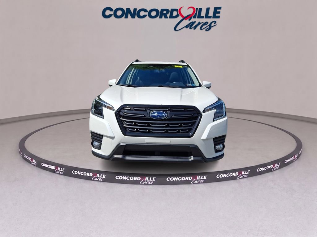 Certified 2023 Subaru Forester Premium AWD/4WD image 3