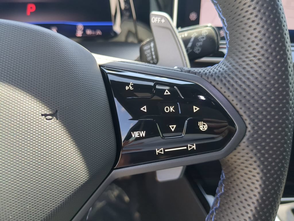 Certified 2026 Volkswagen Golf AWD/4WD image 29