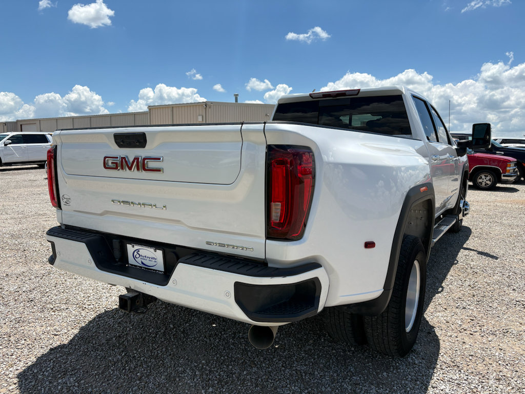 Used 2023 GMC Sierra 3500 Denali AWD/4WD image 5