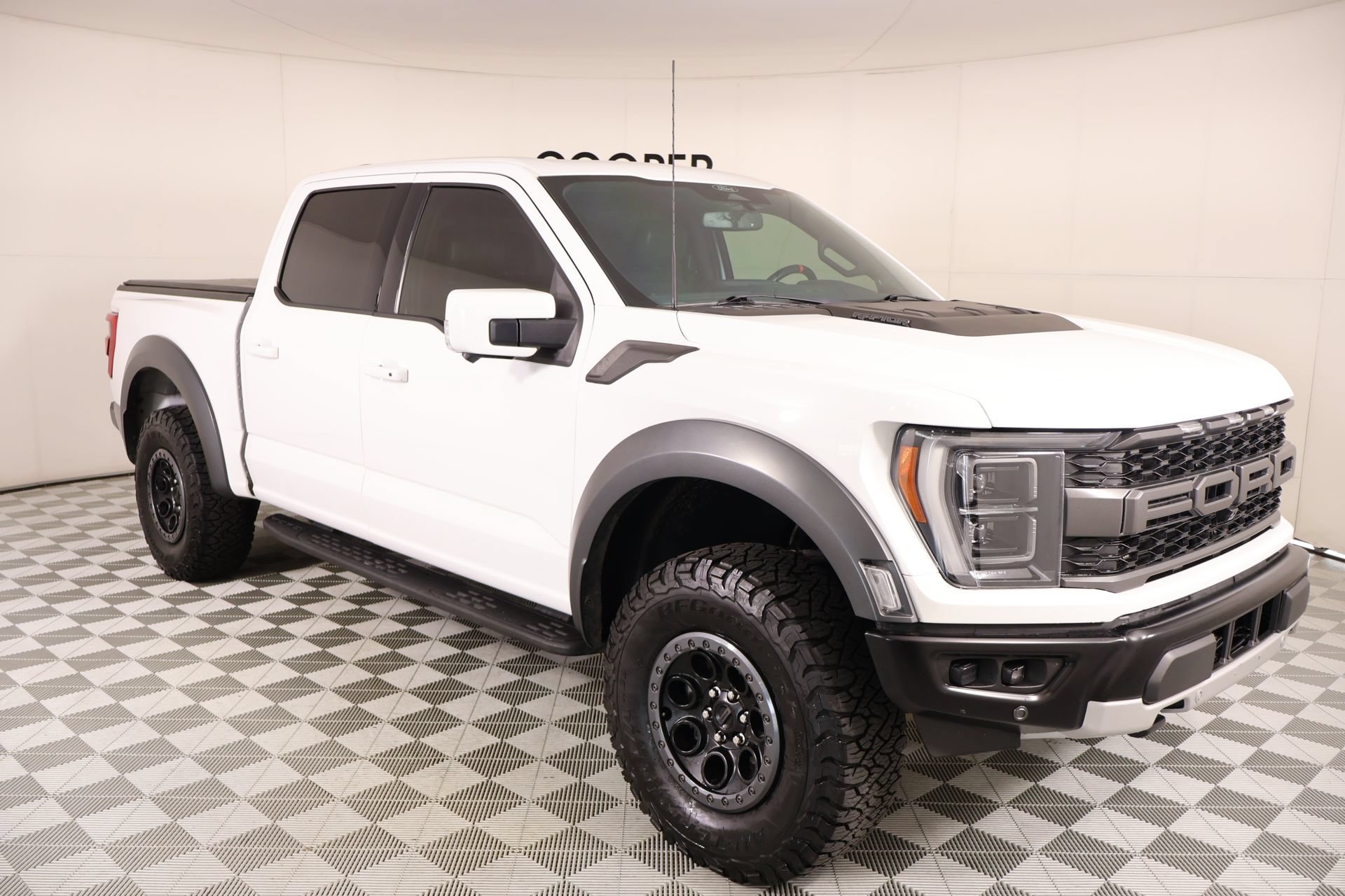 Used 2022 Ford F150 Raptor w/ Equipment Group 801A High AWD/4WD 360° Tour