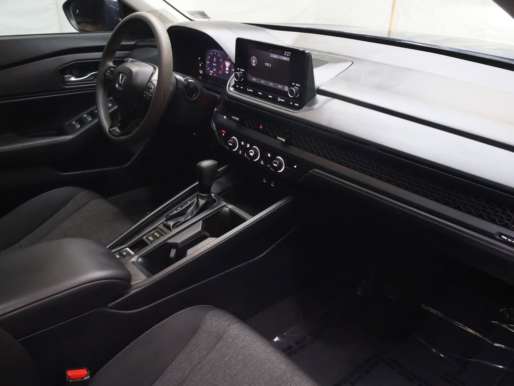 Used 2024 Honda Accord EX image 10