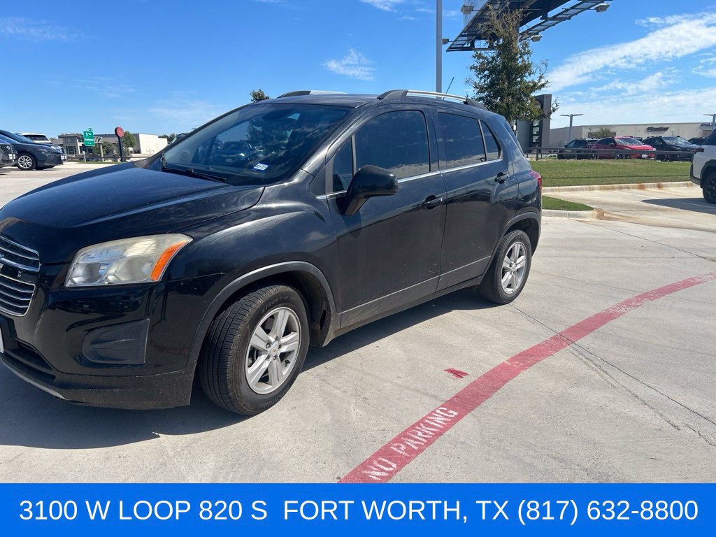 Used 2016 Chevrolet Trax LT w/ LT Sun and Sound Package