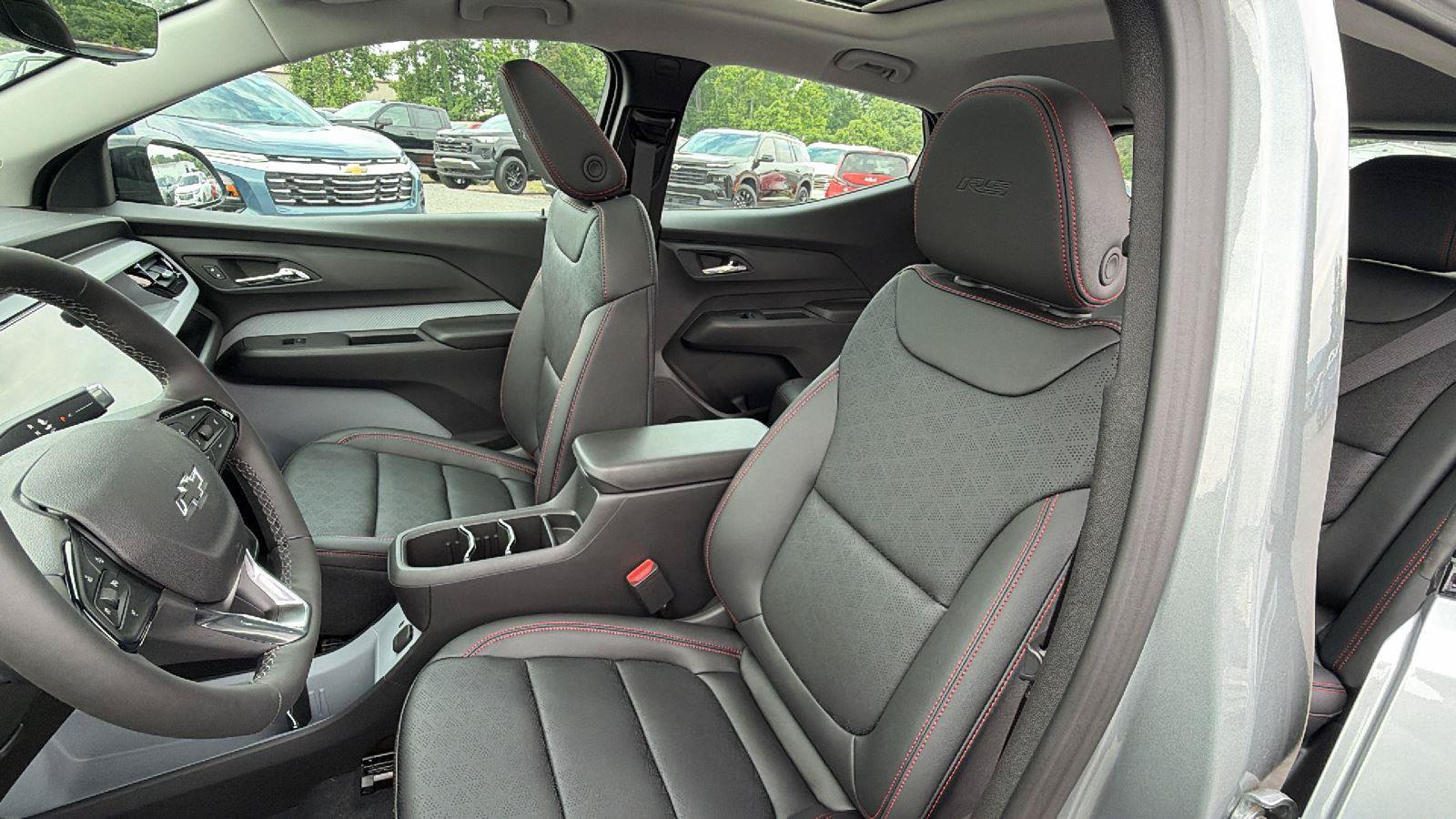 New 2027 Chevrolet Bolt RS w/ Technology Package FWD image 14