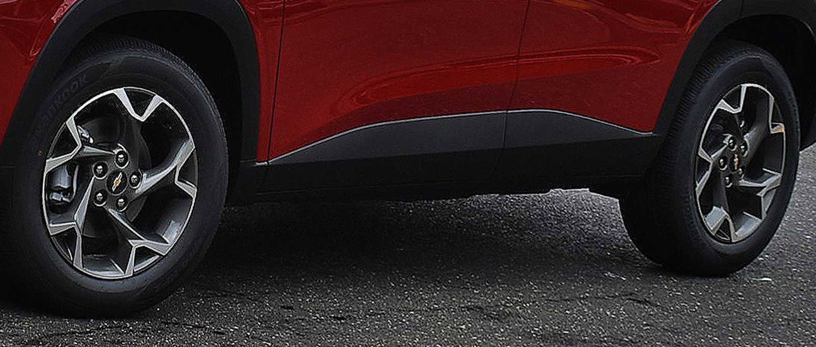 New 2026 Chevrolet Trax LT w/ Driver Confidence Package image 25