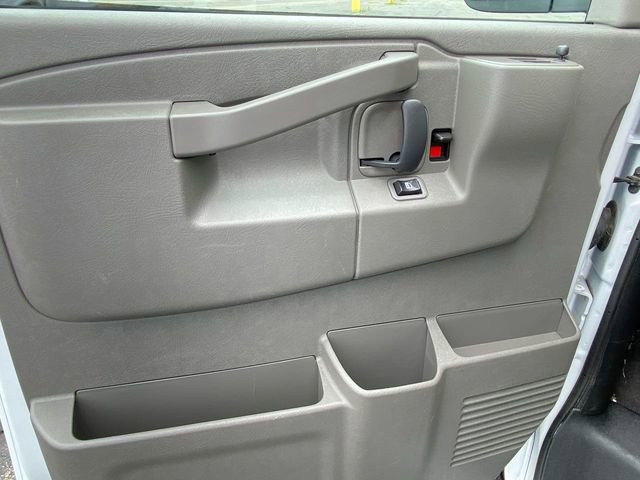 Certified 2024 Chevrolet Express 3500 LT w/ LT Preferred Equipment Group image 21