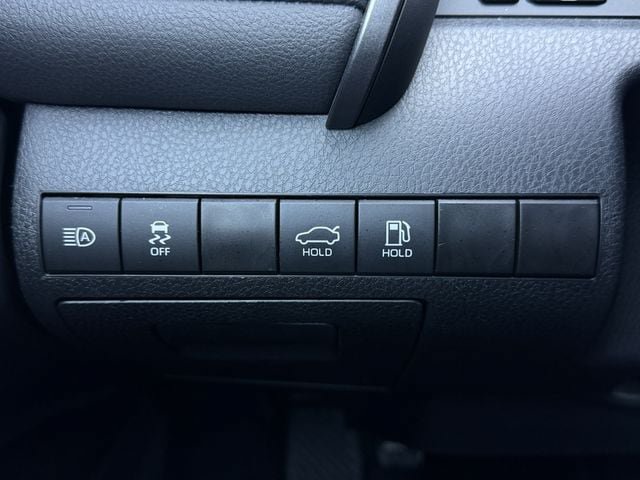 Certified 2024 Toyota Camry SE FWD image 21