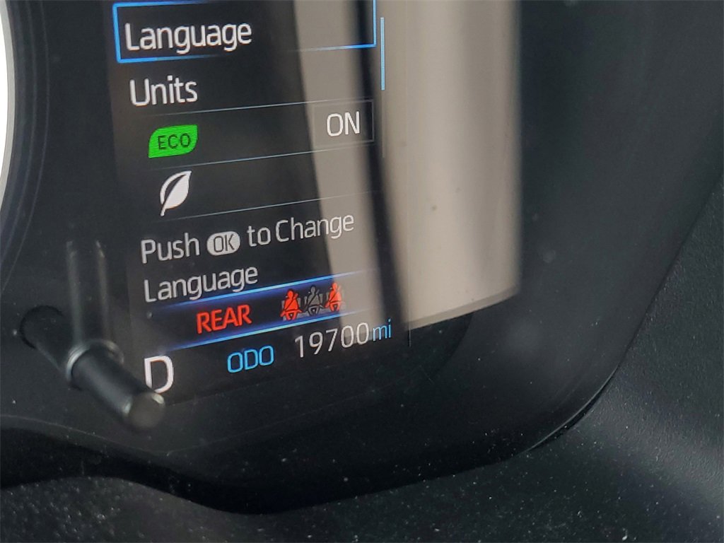 Used 2022 Toyota Corolla Cross LE image 24