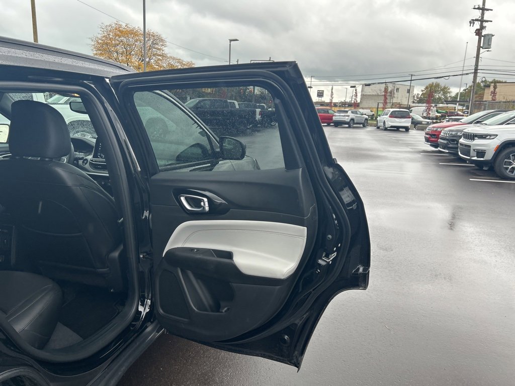 Used 2024 Jeep Compass Limited image 18