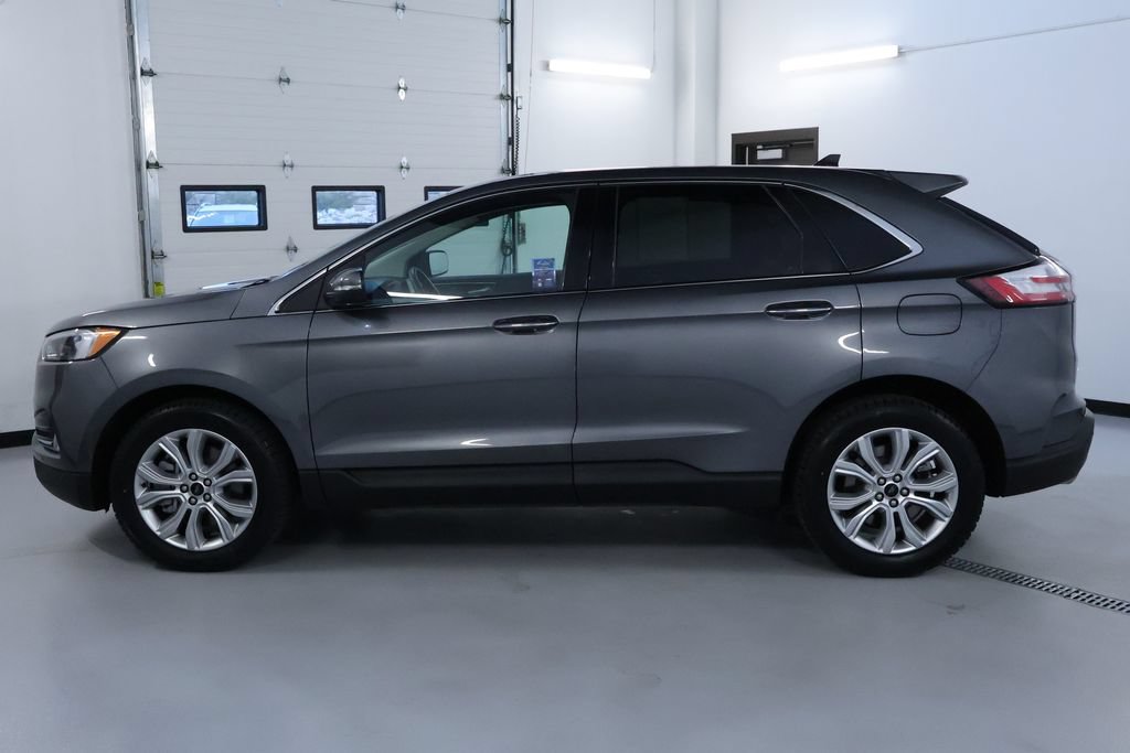 Used 2024 Ford Edge Titanium AWD/4WD image 4