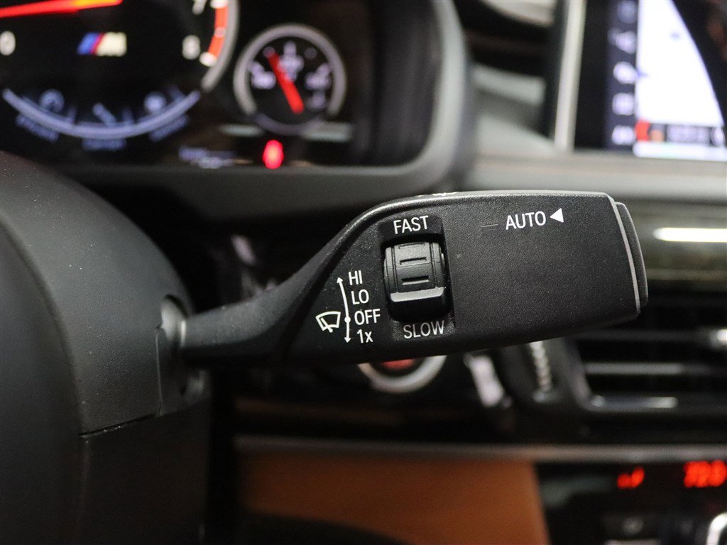 Used 2019 BMW X6 M w/ Executive Package image 33
