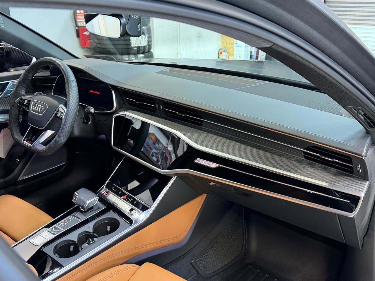 Used 2023 Audi RS 6 w/ Carbon Optic Package image 16