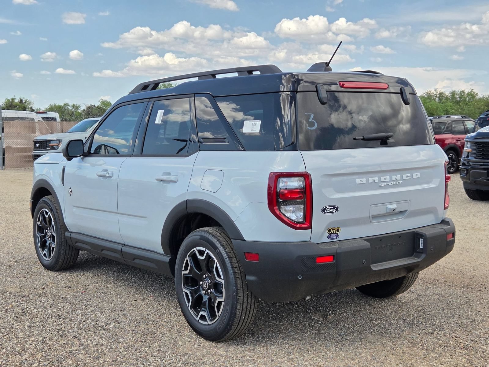 New 2026 Ford Bronco Sport Outer Banks w/ Outer Banks Tech Package+ AWD/4WD image 8