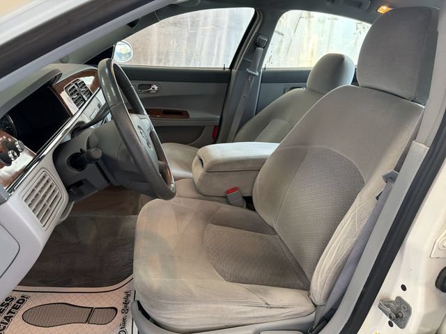 Used 2006 Buick LaCrosse CX FWD image 11