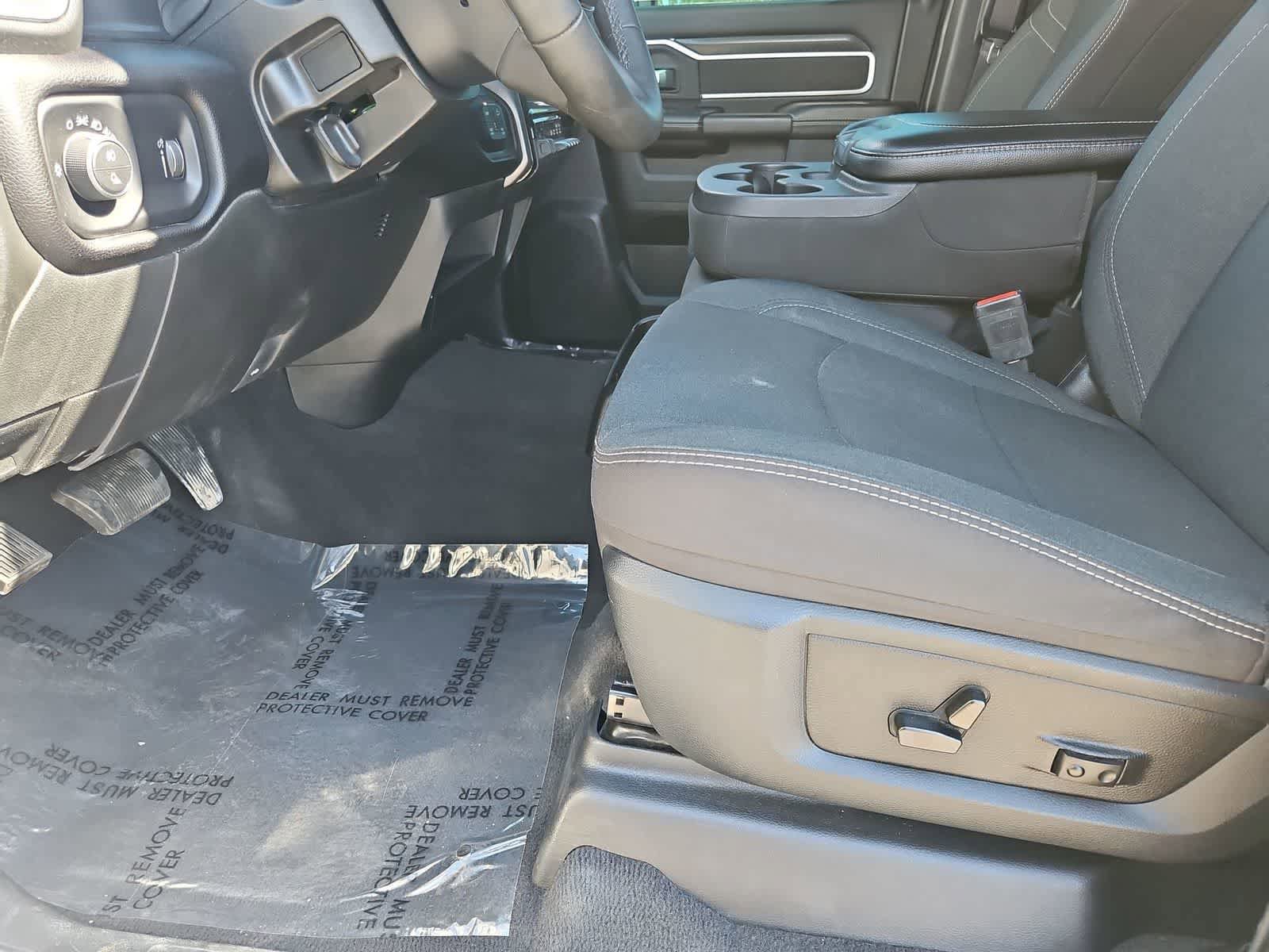 Used 2025 RAM 2500 Big Horn image 17