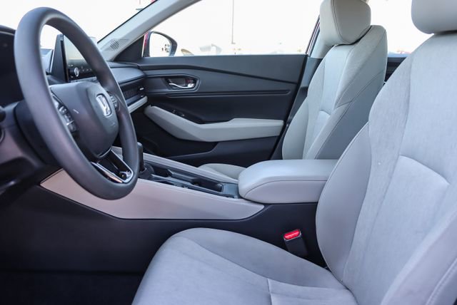 Used 2023 Honda Accord EX image 20