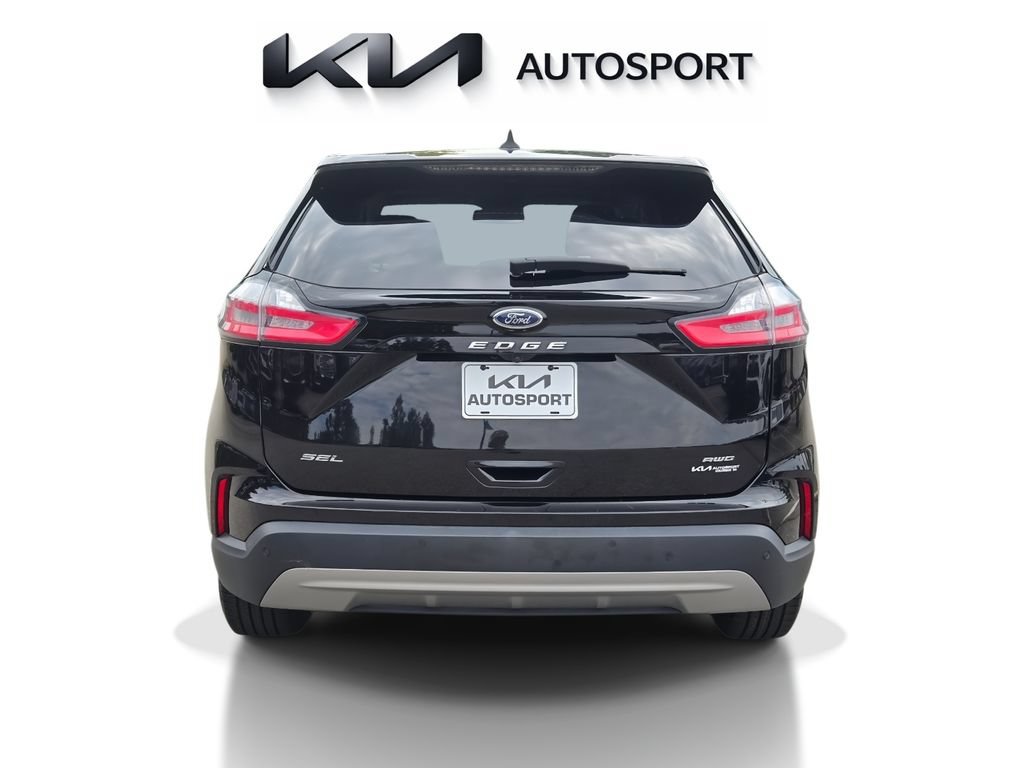 Used 2024 Ford Edge SEL AWD/4WD image 9