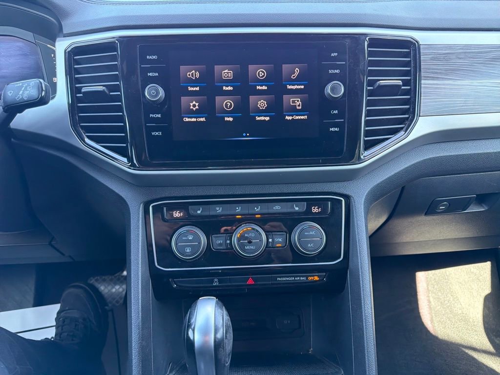 Used 2023 Volkswagen Atlas Cross Sport SE image 20