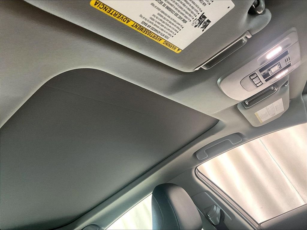 Used 2019 Toyota Camry XLE FWD image 22