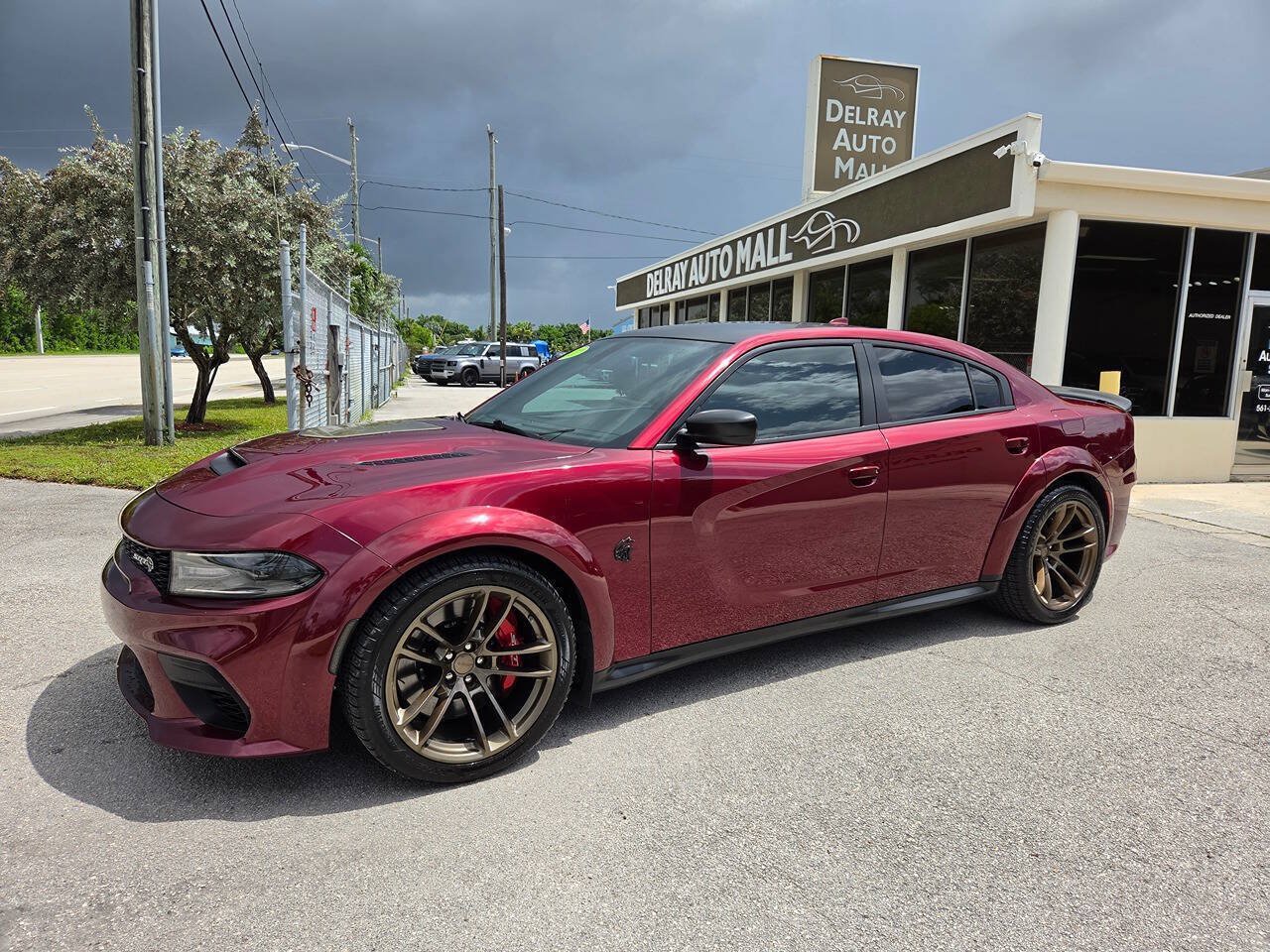 Used 2021 Dodge Charger SRT Hellcat w/ Harman/Kardon Audio Group RWD image 1