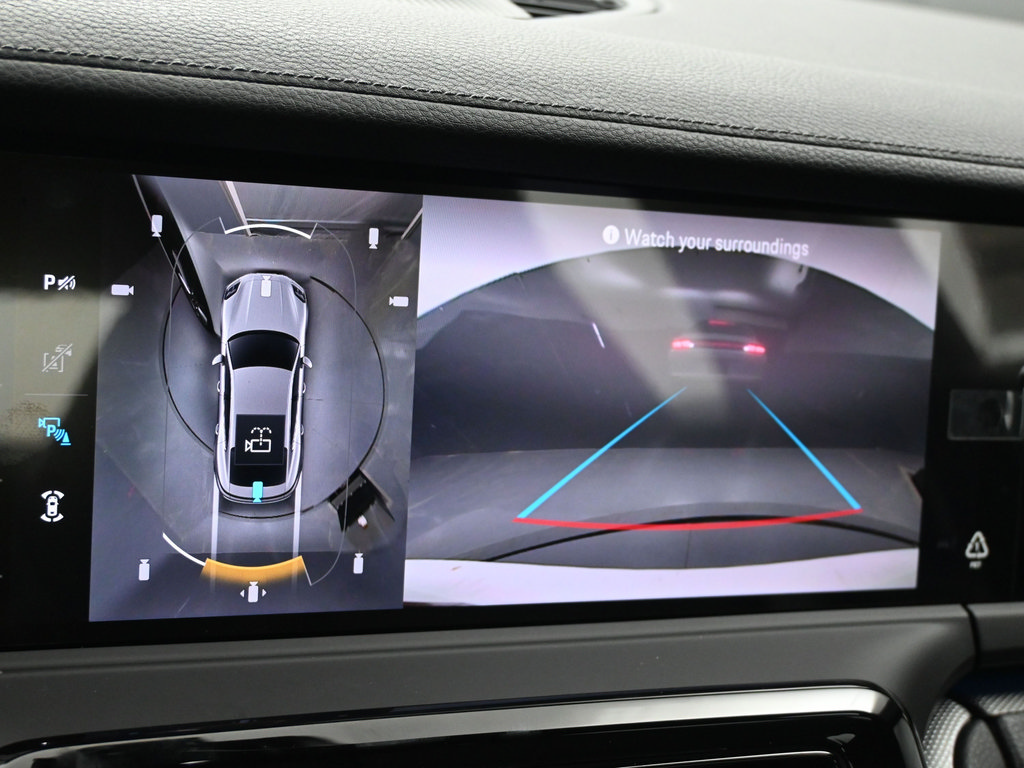 New 2026 Porsche Panamera RWD image 16