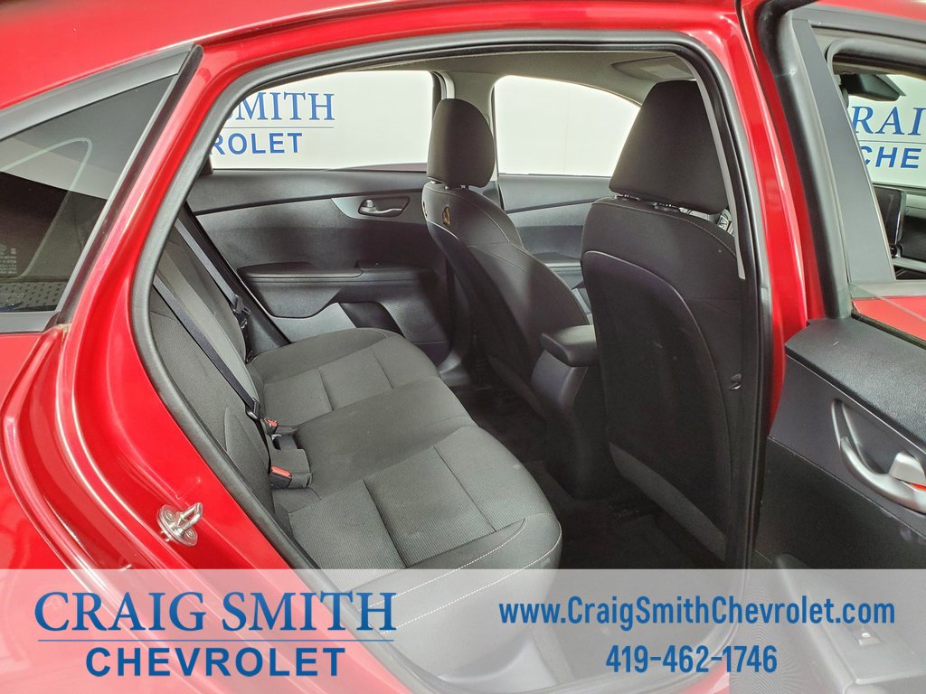 Used 2020 Kia Forte LXS image 29