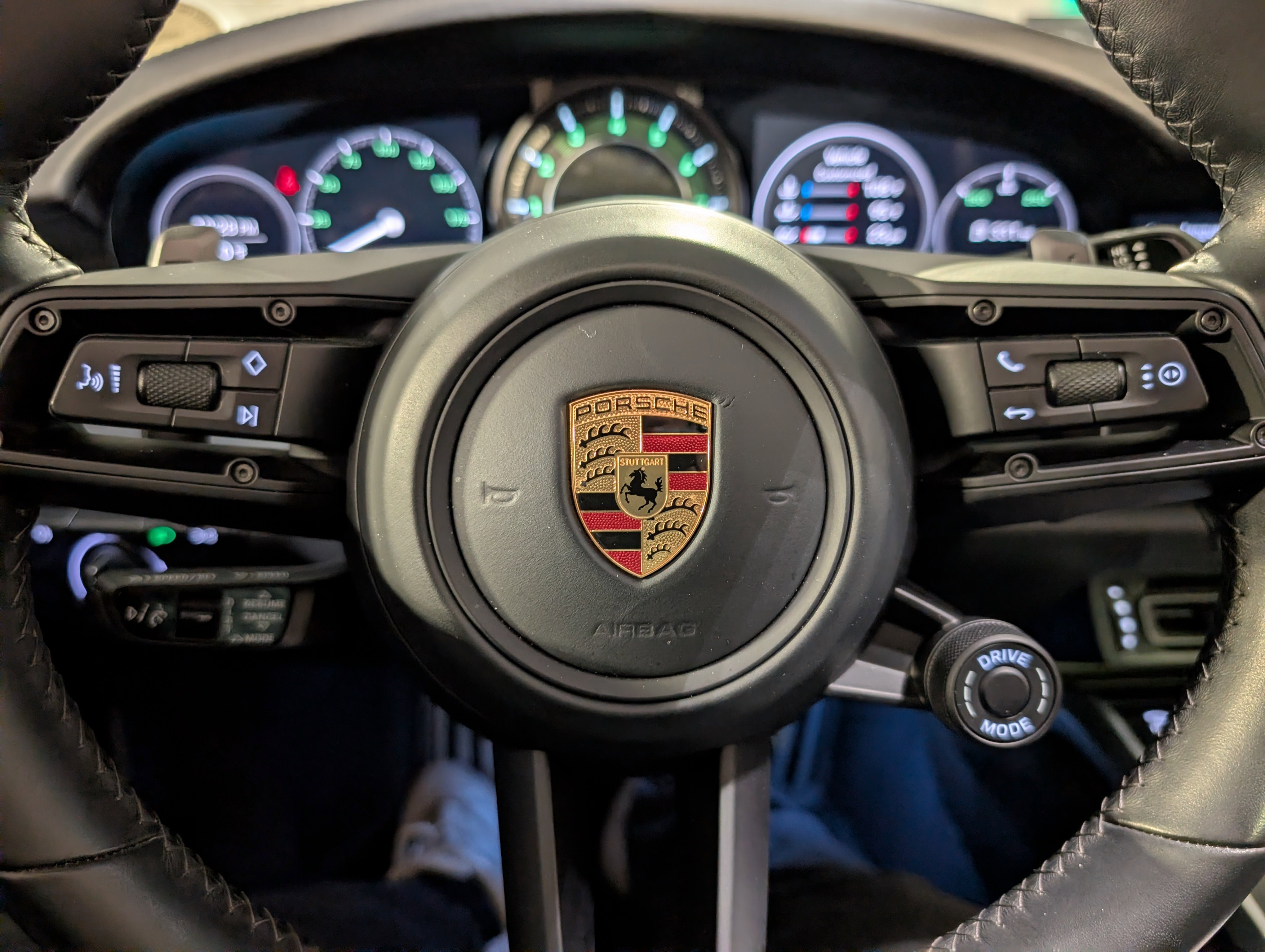 Certified 2022 Porsche 911 Targa 4S image 34