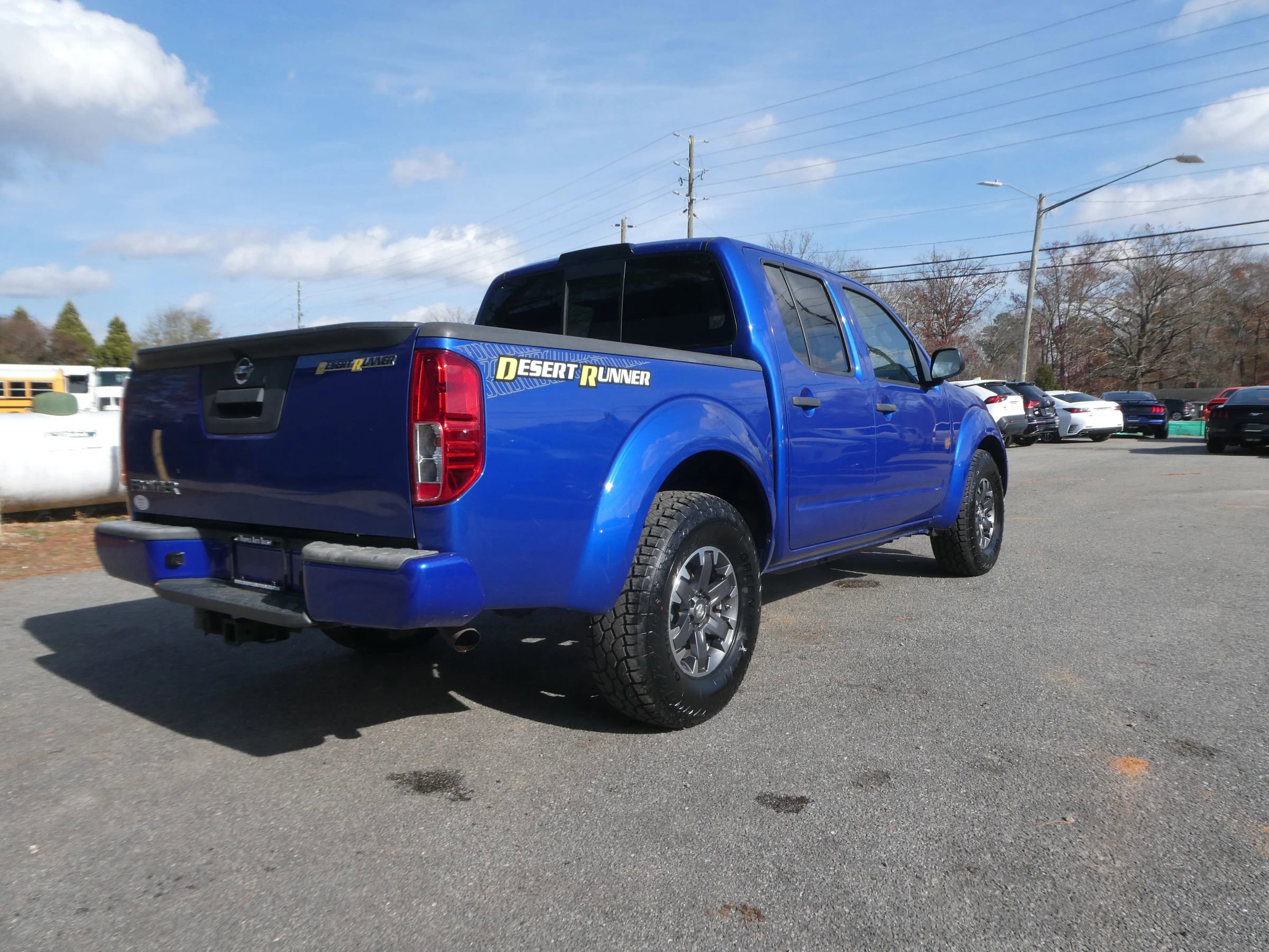 Used 2014 Nissan Frontier Desert Runner image 5