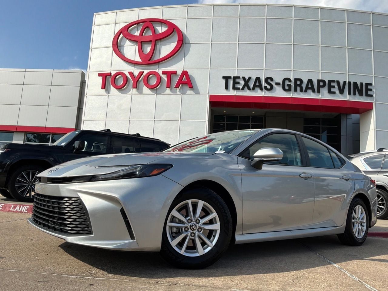 Used 2026 Toyota Camry LE FWD image 2
