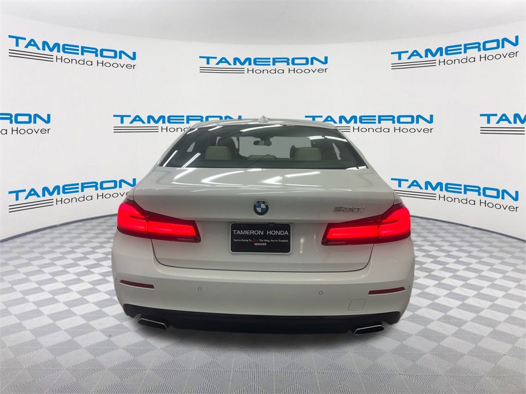 Used 2021 BMW 530i w/ Convenience Package image 4