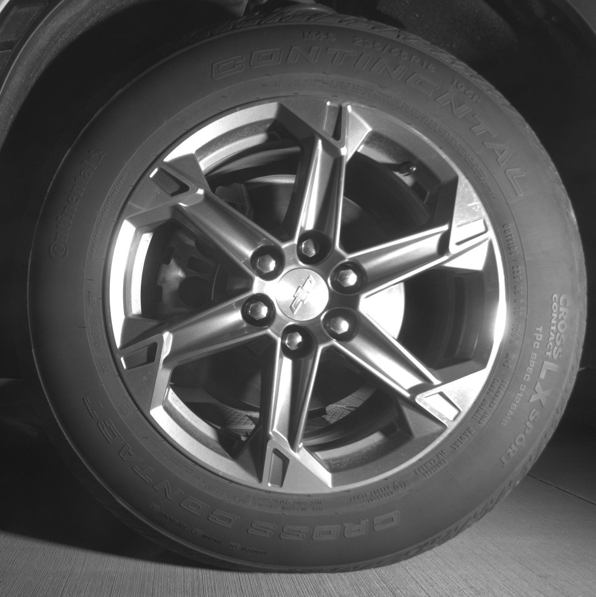 Used 2025 Chevrolet Blazer LT FWD image 12