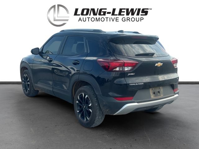 Used 2023 Chevrolet TrailBlazer LT w/ Convenience Package FWD image 3