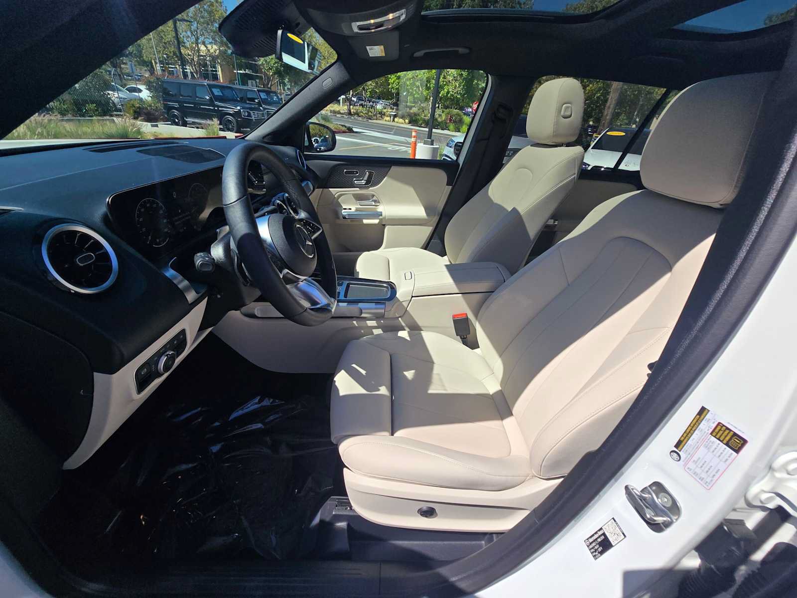 Certified 2026 Mercedes-Benz GLB 250 image 23