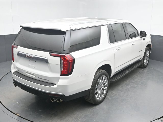 Used 2021 GMC Yukon XL Denali AWD/4WD image 45