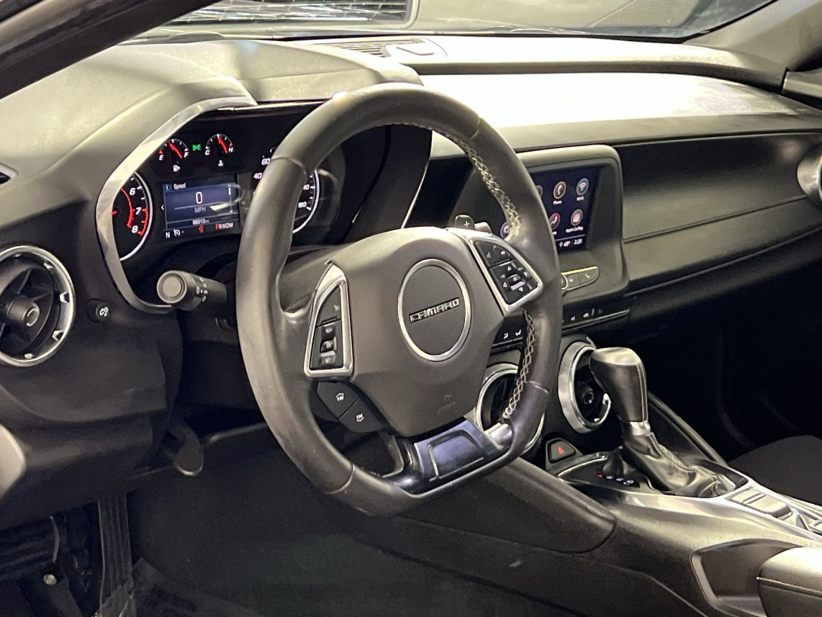 Used 2021 Chevrolet Camaro LT RWD image 17