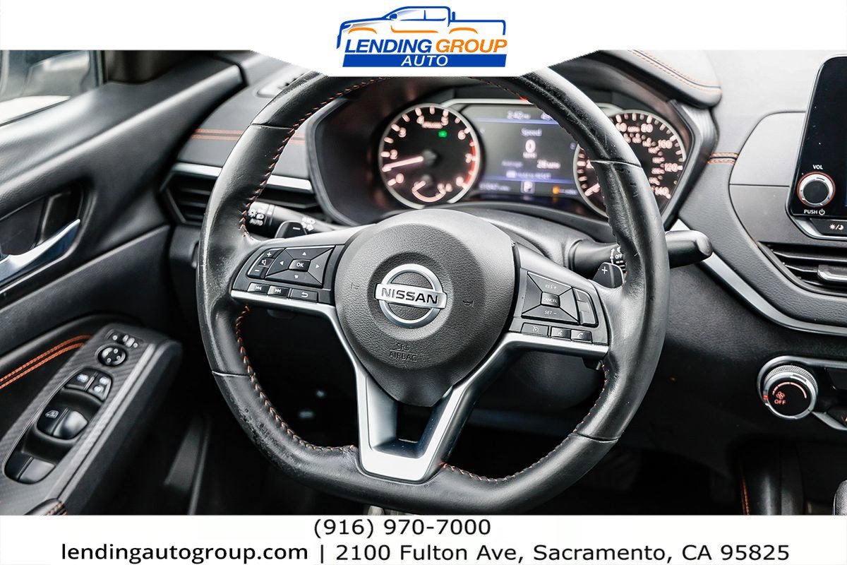 Used 2022 Nissan Altima 2.5 SR image 13