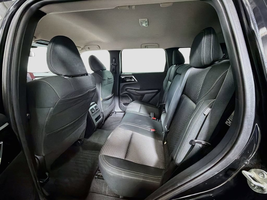 Used 2022 Mitsubishi Outlander ES AWD/4WD image 23