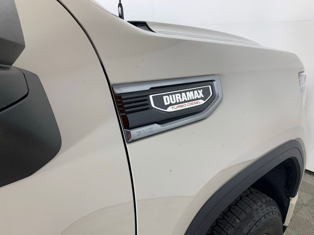 New 2026 GMC Sierra 1500 AT4 w/ AT4 Premium Package image 31