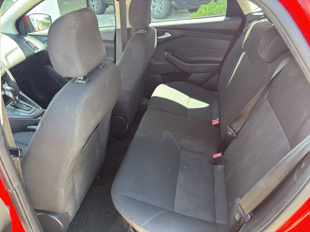 Used 2016 Ford Focus SE FWD image 12
