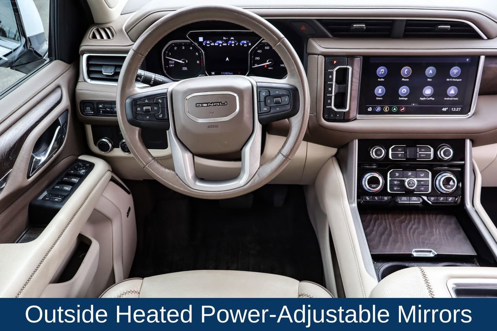 Used 2021 GMC Yukon Denali w/ Denali Premium Package image 19