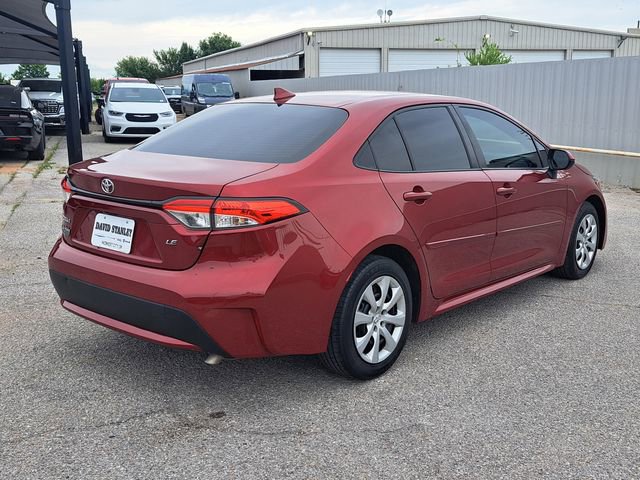 Used 2022 Toyota Corolla LE FWD image 5