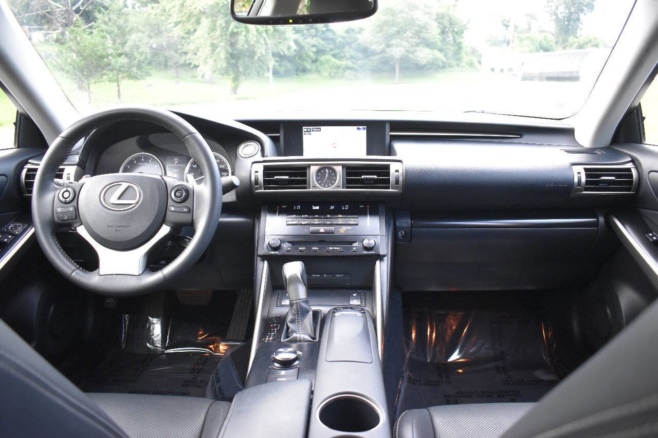 Used 2014 Lexus IS 250 AWD image 17