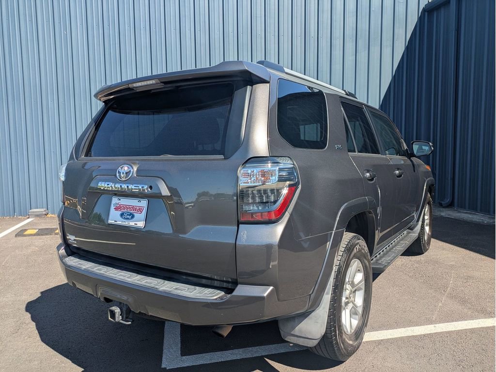 Used 2019 Toyota 4Runner SR5 Premium image 6