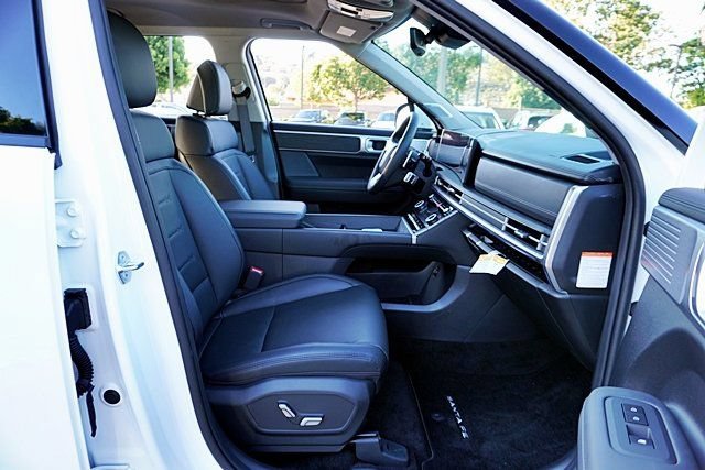 New 2026 Hyundai Santa Fe Limited AWD/4WD image 15