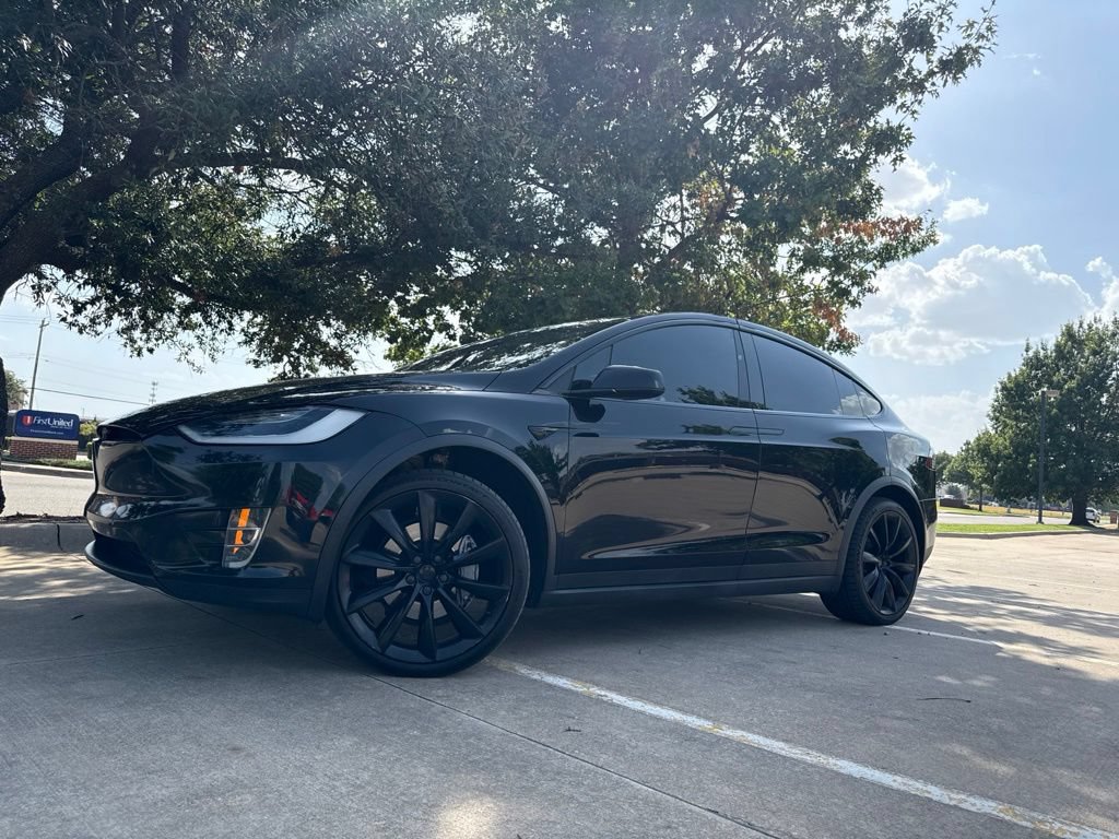 Used 2018 Tesla Model X 75D AWD/4WD image 7