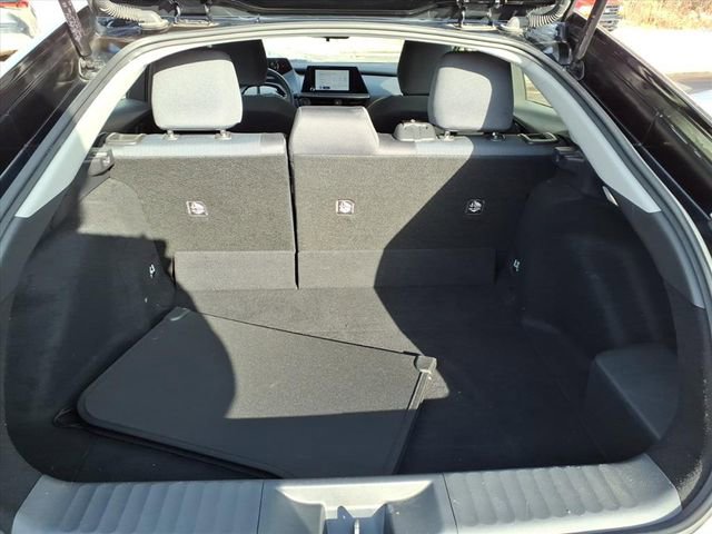 Used 2024 Toyota Prius LE image 8
