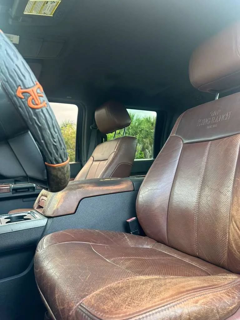 Used 2012 Ford F250 King Ranch w/ King Ranch w/Chrome Pkg AWD/4WD image 9