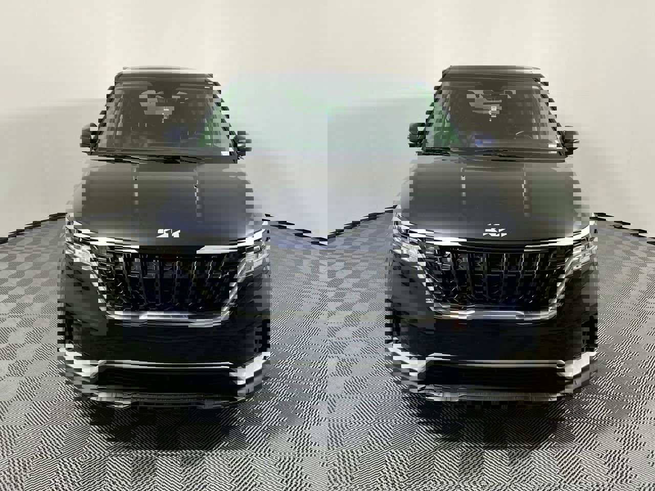 Certified 2024 Kia Carnival LX image 9