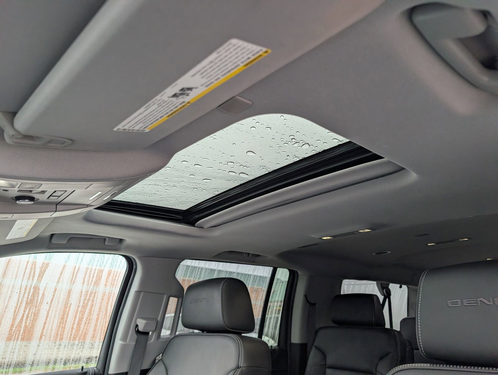 Used 2020 GMC Yukon XL Denali image 36