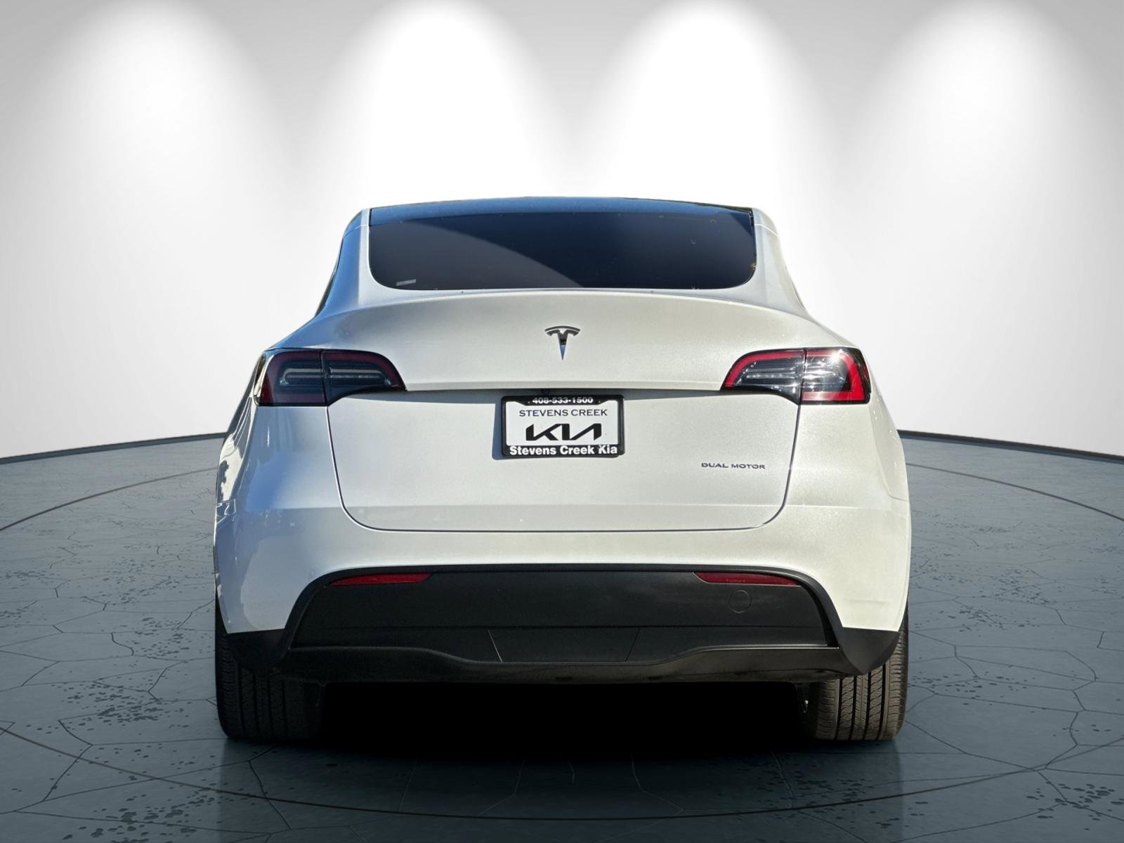Used 2023 Tesla Model Y Long Range image 5